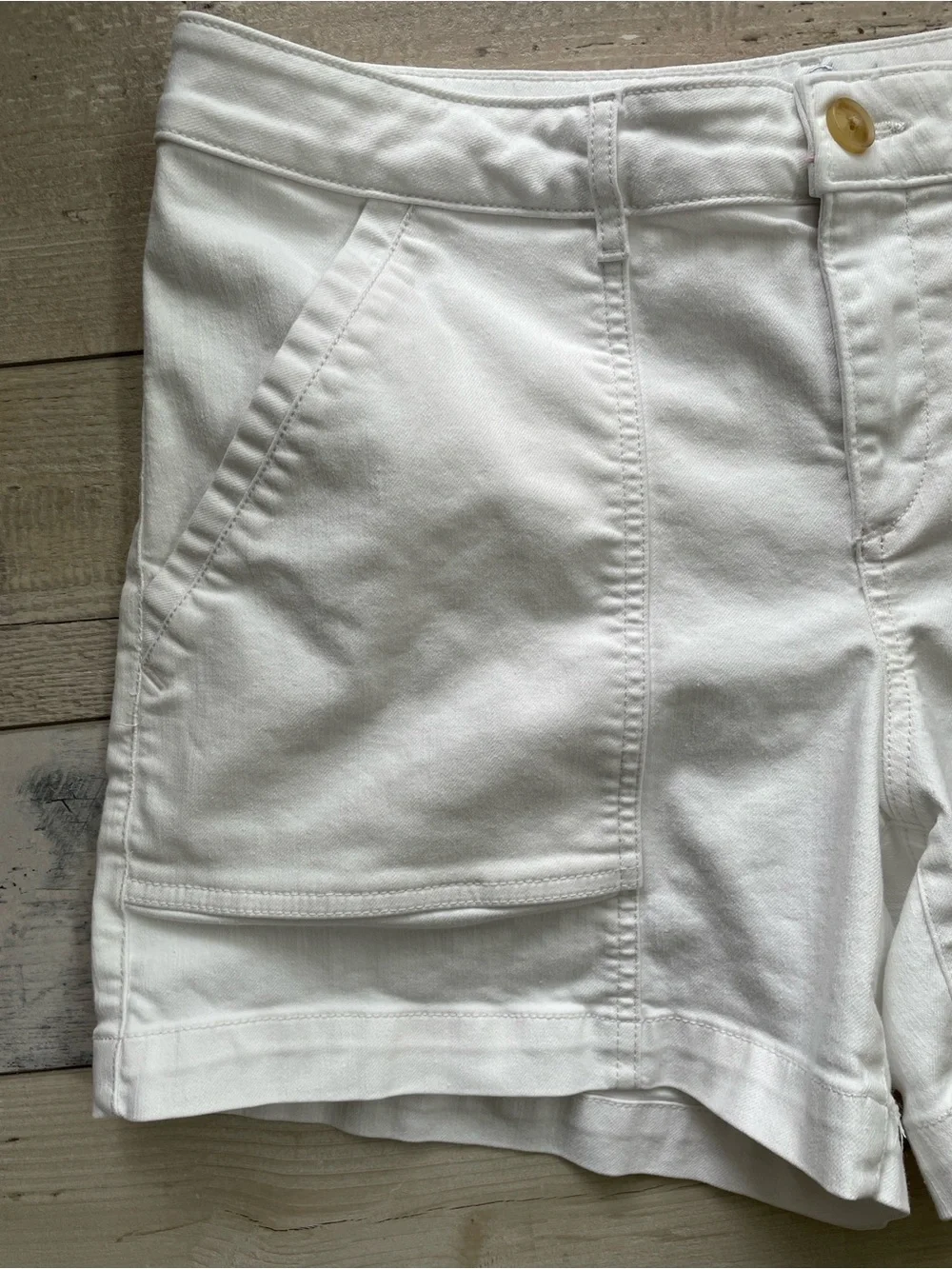 Tommy Bahama Ella Twill Field Shorts Sugar Wash White Utility Shorts Size 10 - Picture 6 of 13